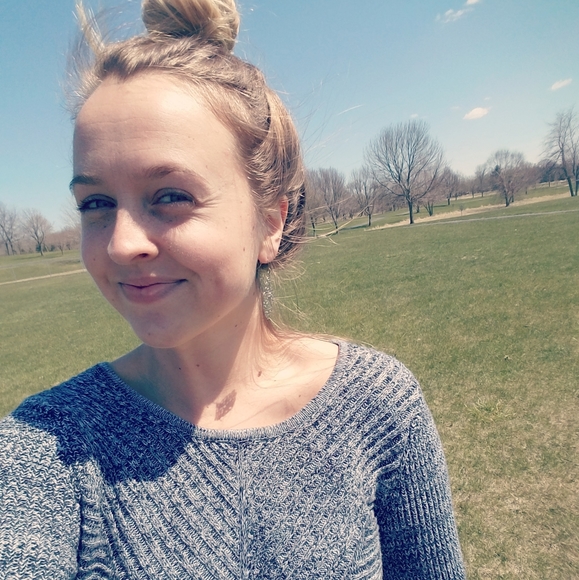 Meet your Posher, Sarah - Picture 3 of 9